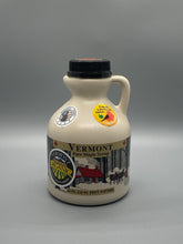 Load image into Gallery viewer, Very Dark Color- Organic Vermont Maple Syrup Grade A Very Dark plastic jug
